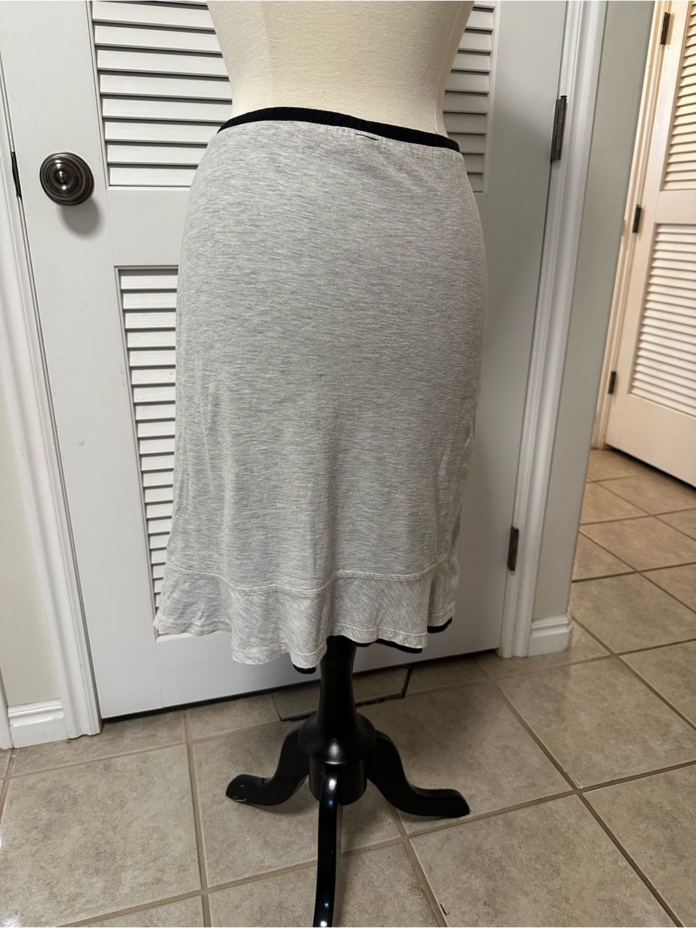 Toad &Co Reversible Midi Ruffle Skirt - Picture 4 of 13